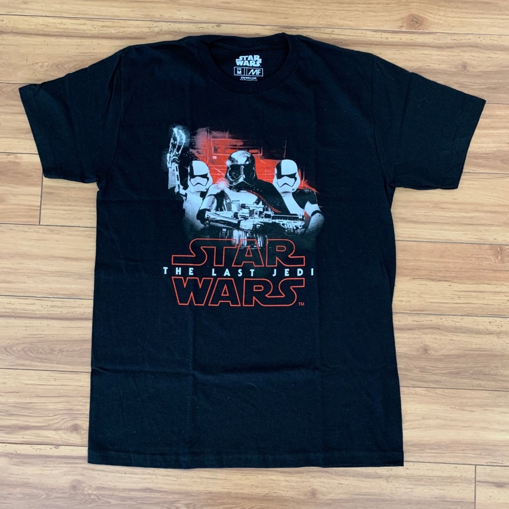 NWOT! Star Wars Men’s S/S Tee